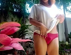 2924-07-17wet-shirt-outdoors